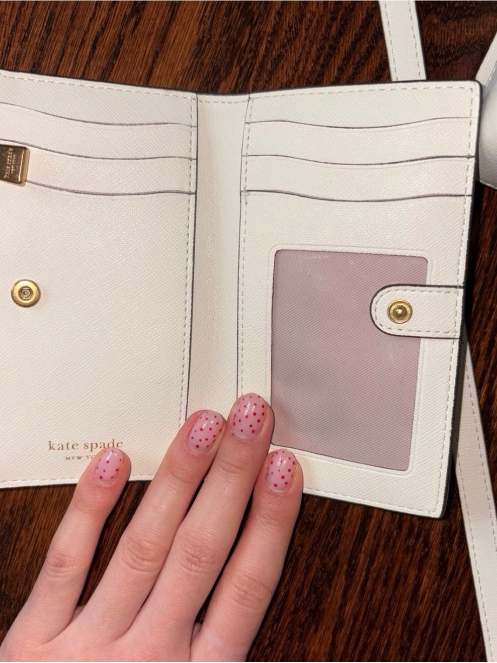 kate spade White Floral Appliqué Leather Crossbody **wallet included - Picture 6 of 8
